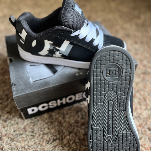 DC Adult’s Black and White Graphic Sneakers - Picture 1 of 5